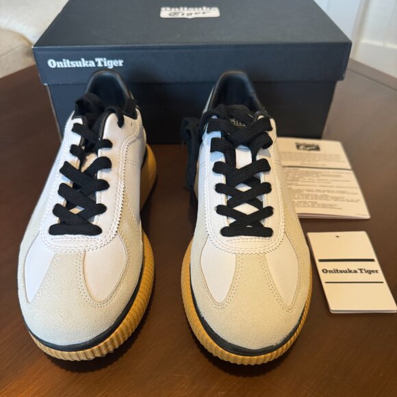 Onitsuka Tiger Delecity White/Lichen Green - Picture 1 of 6